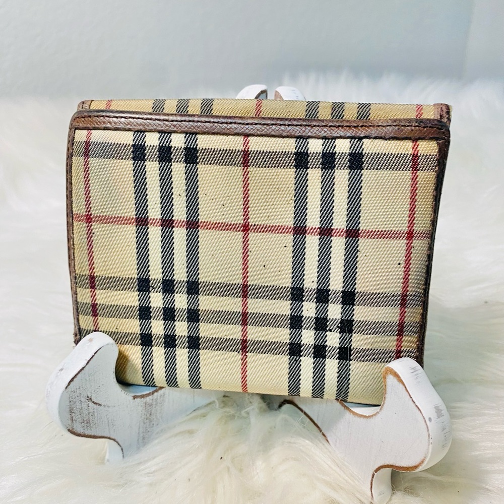 GUC, Ventage Burberry Nova Check Compact Wallet - Picture 3 of 8